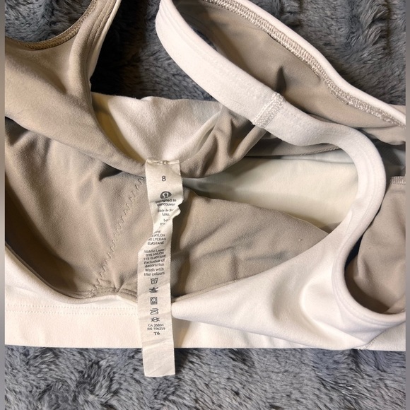 Like new Lululemon align tank Size - Picture 5 of 5